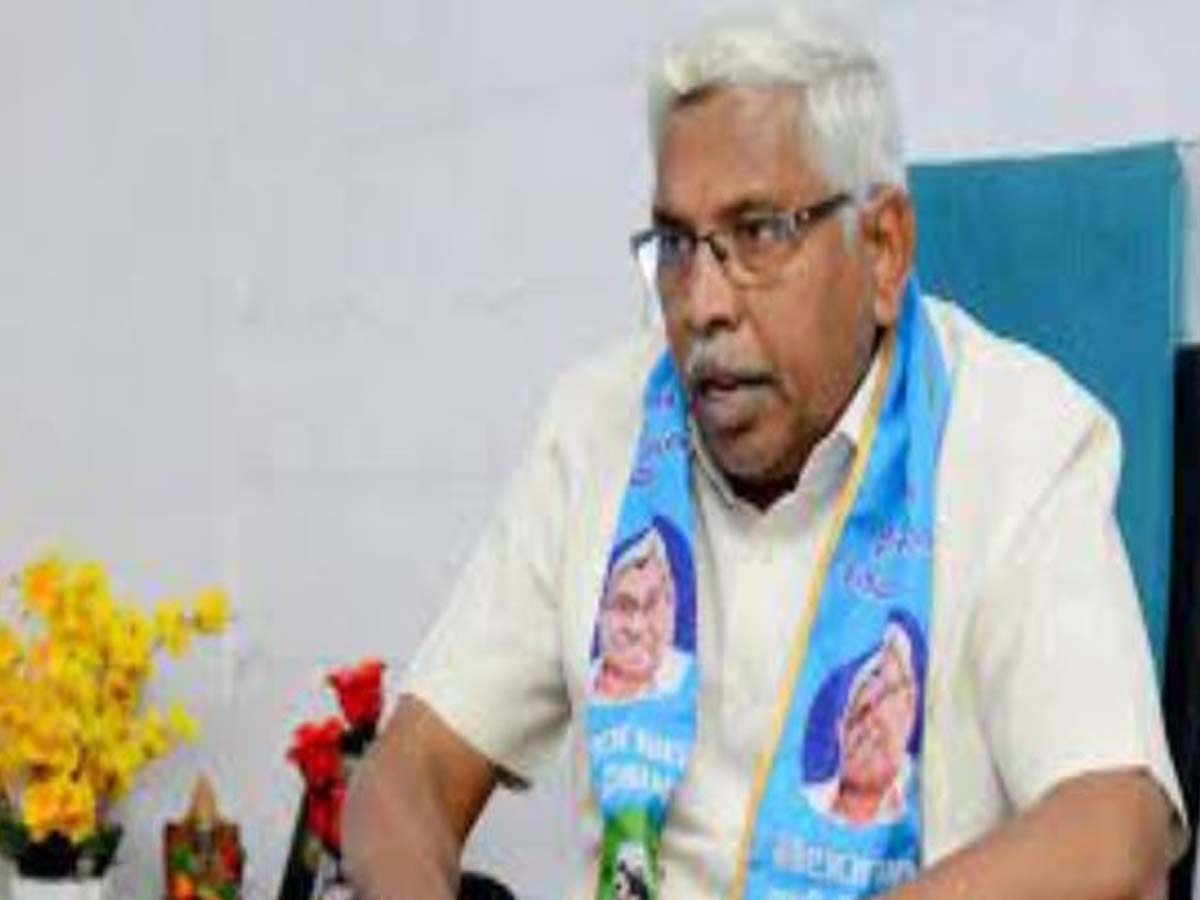 కొనుగోలు కేంద్రాల వద్ద మౌలిక సౌకర్యాలు కల్పించాలి: కోదండరాం