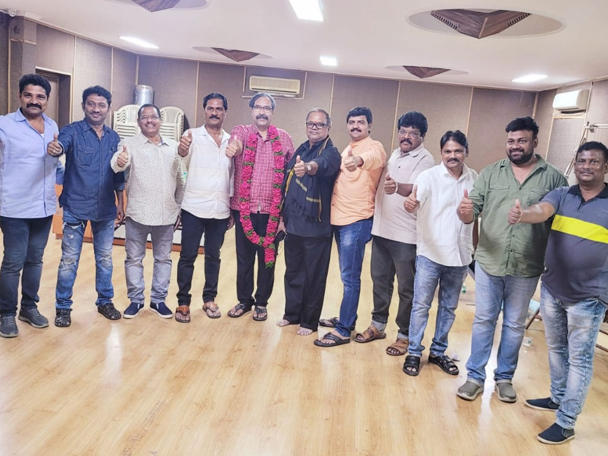 తెలుగు దర్శకుల సంఘం అధ్యక్షుడిగా గెలిచిన కాశీ విశ్వనాథ్