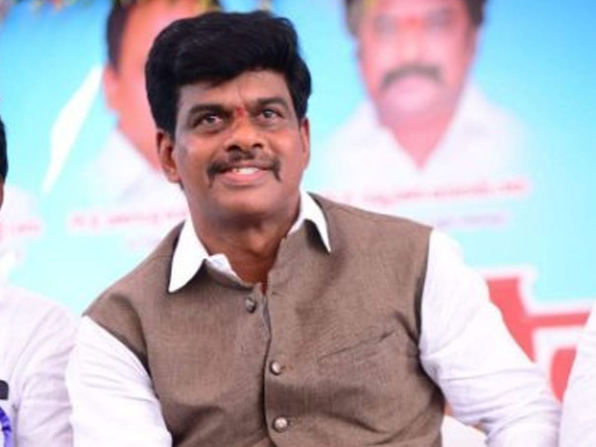 ‘తిండికి తిమ్మరాజు పనికి పోతురాజు’లా టీడీపీ పరిస్థితి..!