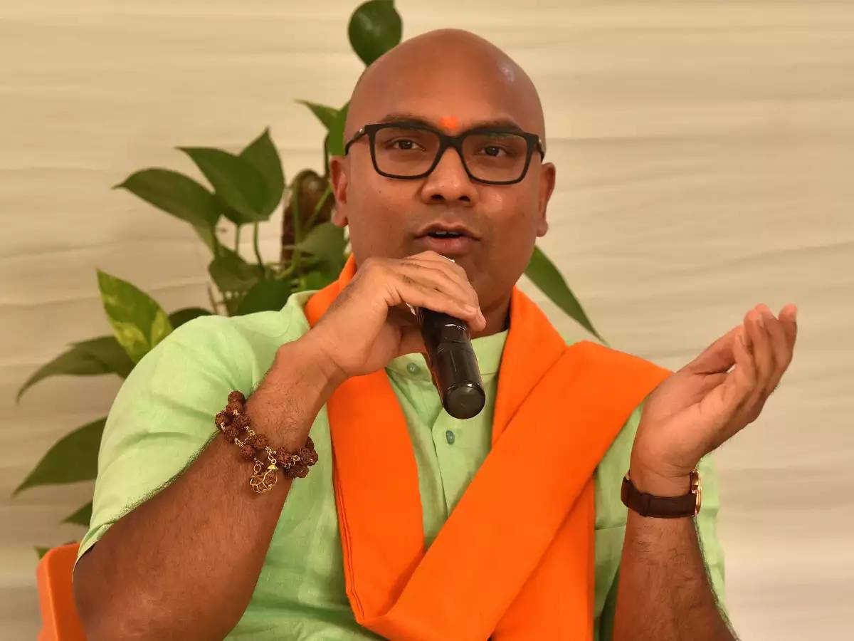 ముఖ్యమంత్రి కేసీఆర్… ముసుగులో ఉన్న ఒక స్మగ్లర్ : ధర్మపురి అరవింద్‌