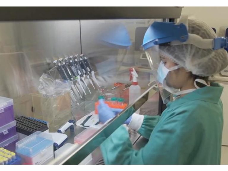 ఒమిక్రాన్‌పై ప్ర‌పంచ‌దేశాలు అప్ర‌మ‌త్తం… మొద‌లైన ఆంక్ష‌లు…