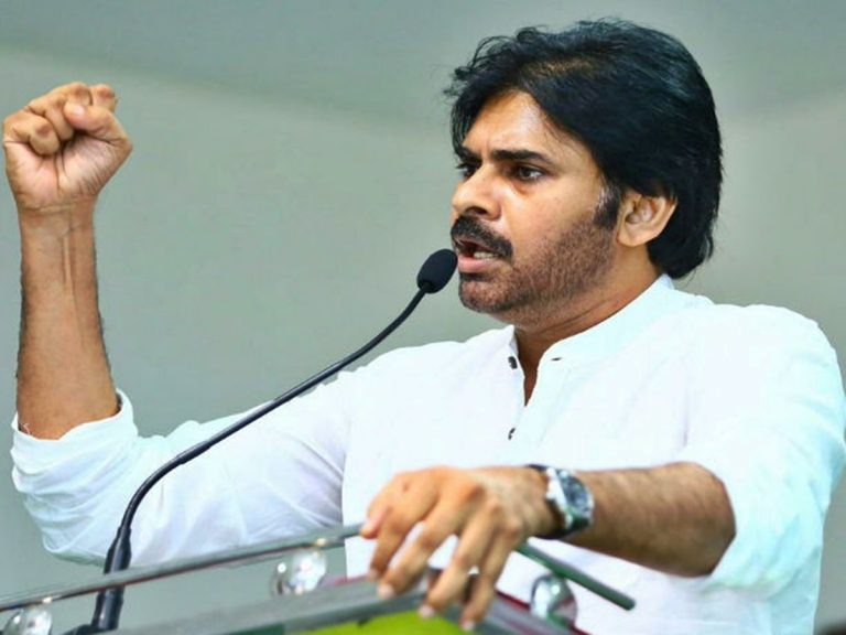 విశాఖ ఉక్కు ఉద్యమంలో ఎందరో అమరులయ్యారు: పవన్