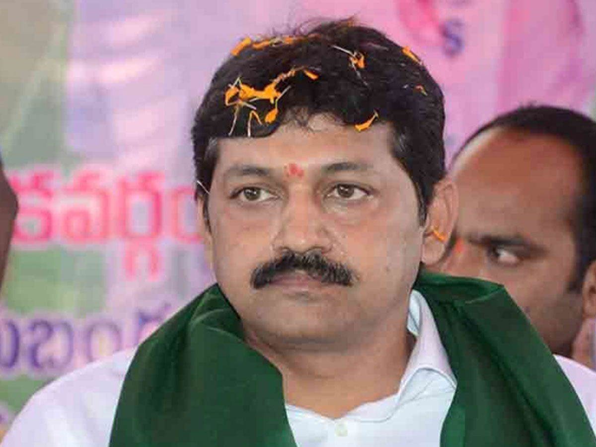 టీఆర్ఎస్‌ ఖాతాలో మరో ఎమ్మెల్సీ.. వరంగల్‌ ఏకగ్రీవం..