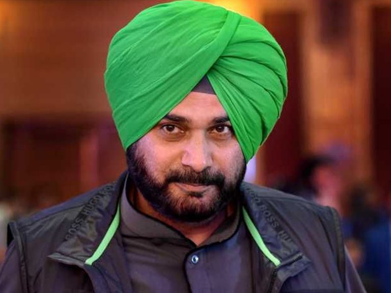 ఇది రైతుల చారిత్రాత్మ‌క విజ‌యం… ఇప్ప‌టికైనా కేంద్రం…