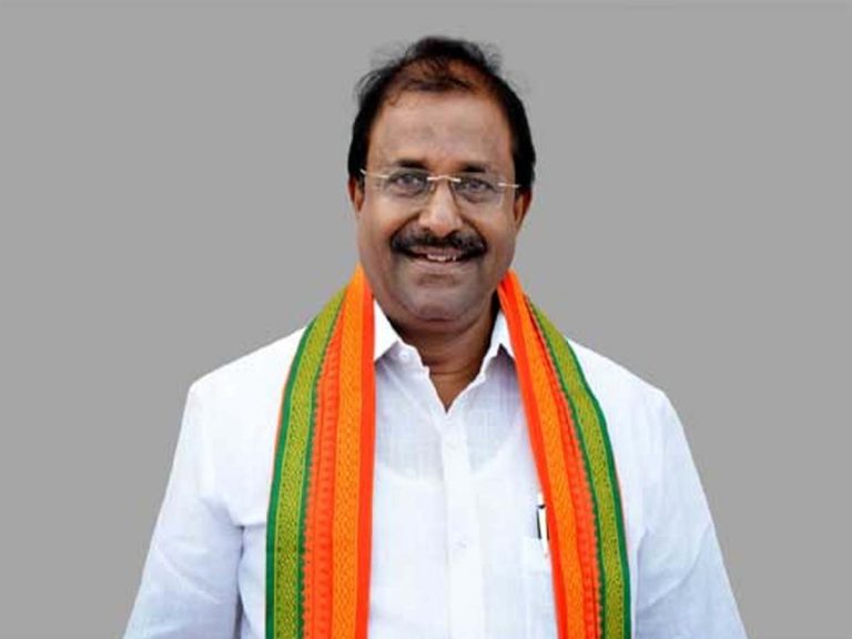 రాష్ర్ట ఆర్థిక పరిస్థితి ప్రమాద ఘంటికలు మోగిస్తుంది: సోము వీర్రాజు