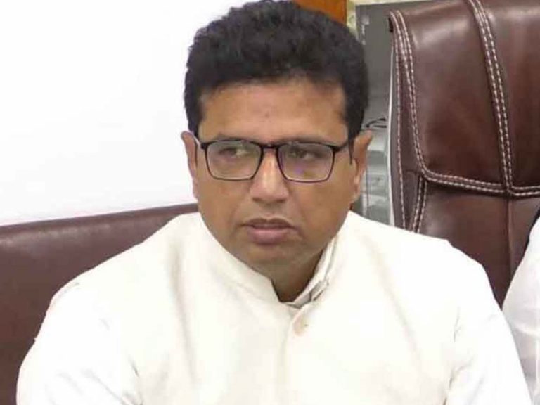 Duddilla Sridhar Babu : రాహుల్ గాంధీ బహిరంగ సభను విజయవంతం చేయాలి