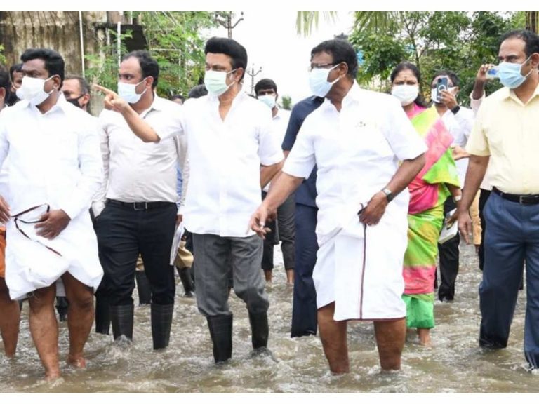 ఆ రాష్ట్రాన్ని కుదిపేస్తున్న వ‌ర్షాలు… 200 ఏళ్లలో ఇలా జ‌ర‌గ‌డం నాలుగోసారి…