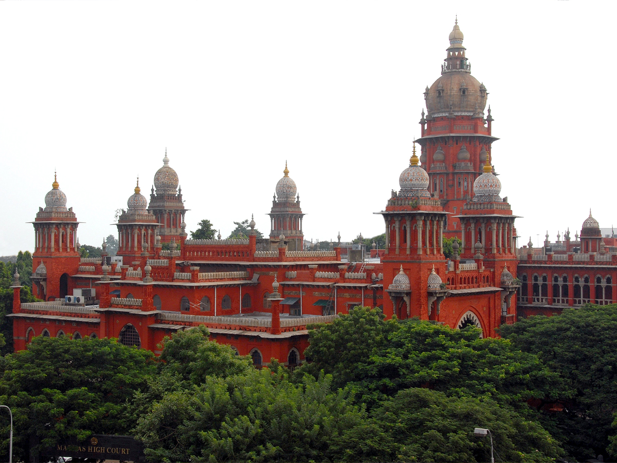 భ‌ర్త ఇంటికి రావ‌డం లేద‌ని… హైకోర్టులో మిస్సింగ్ కేసు దాఖ‌లు…