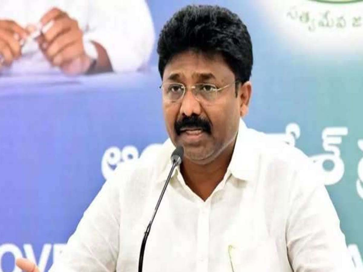 విద్యార్థులకు అన్యాయం అసత్య ప్రచారం-మంత్రి ఆదిమూలపు సురేష్