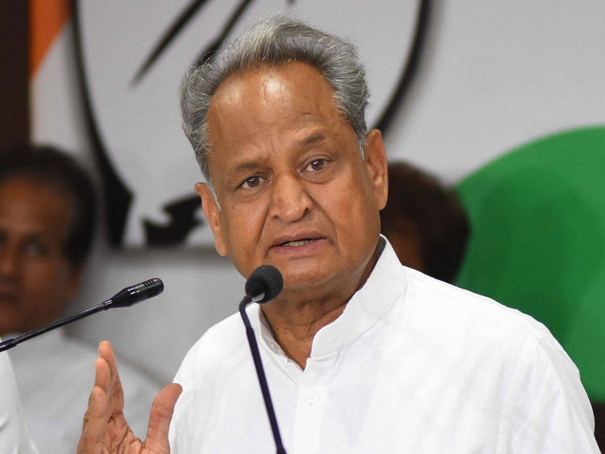 రాజస్థాన్ రాజకీయం…  మంత్రులంతా రాజీనామా