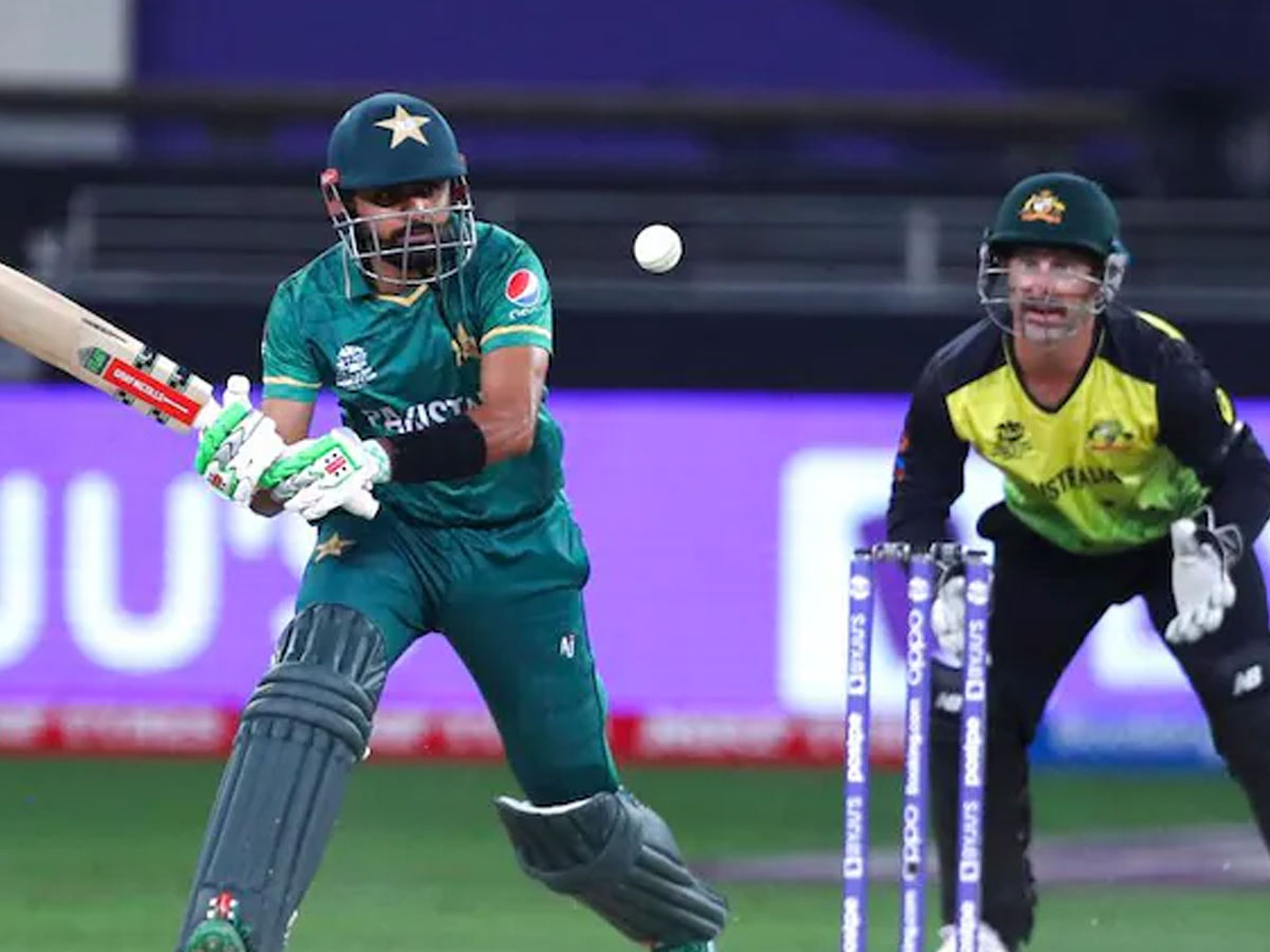 మరో కోహ్లీ రికార్డ్ బ్రేక్ చేసిన బాబర్ ఆజమ్..