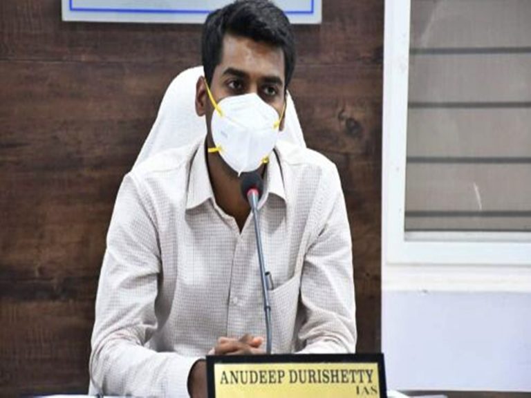 వైరల్: ఆదర్శంగా నిలుస్తున్న భద్రాద్రి జిల్లా కలెక్టర్