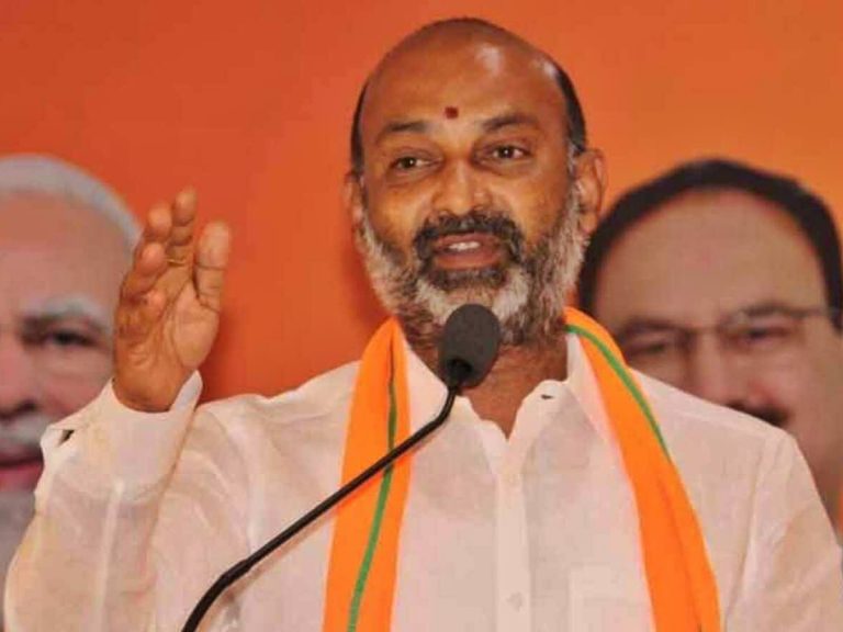 బండి సంజయ్‌పై విషప్రయోగం జరిగే అవకాశం ఉంది : సంజయ్ తరపు న్యాయవాది