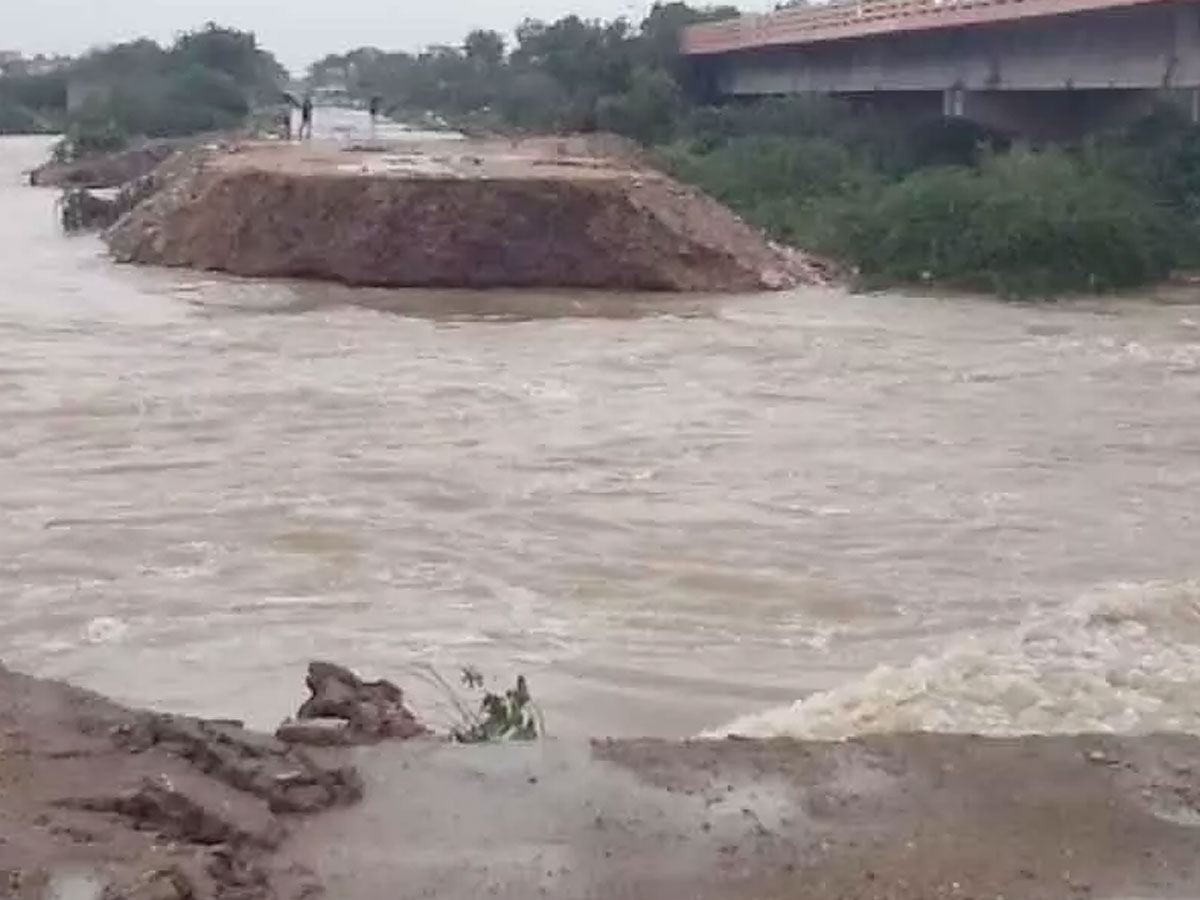 చెయ్యేరు బీభత్సం.. ఇంకా కానరాని 12 మంది ఆచూకీ..