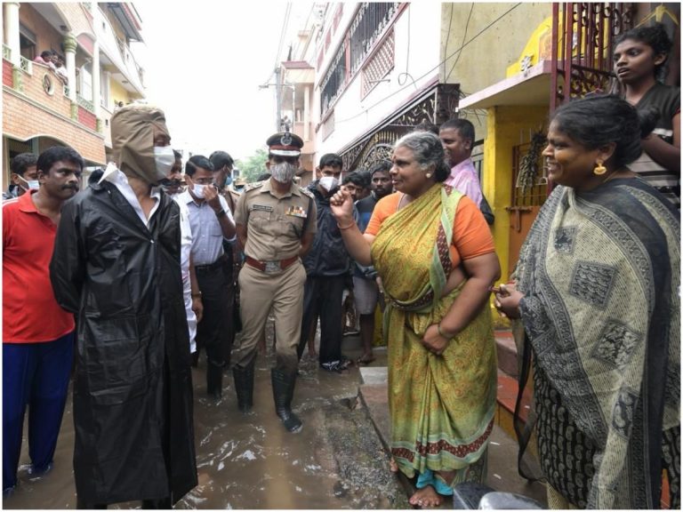 చెన్నై వరద ప్రభావిత ప్రాంతాల్లో స్టాలిన్ పర్యటన
