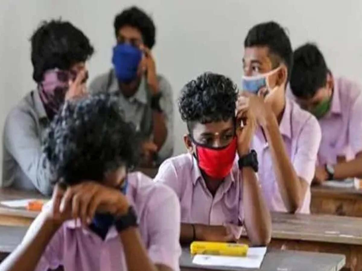 జైపూర్‌ పాఠశాలలో 11 మంది విద్యార్థులకు కోవిడ్ పాజిటివ్