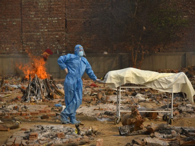 కరోనా కాటు…  50 లక్షలు దాటిన మరణాలు