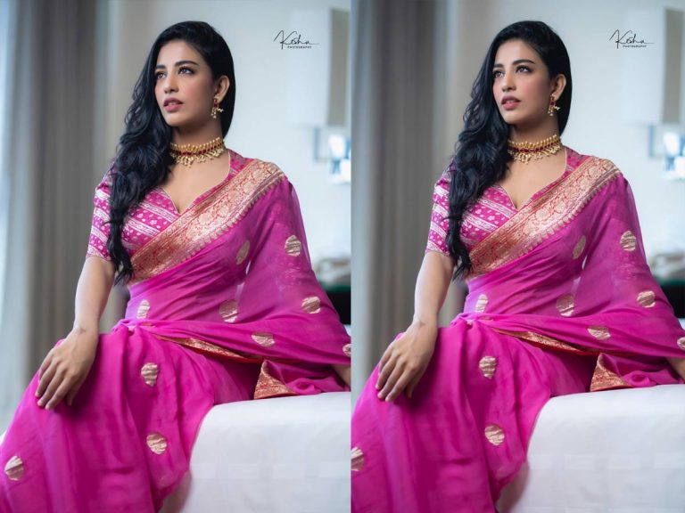 పింక్ చీరలో పిచ్చెక్కిస్తున్న ‘జాంబీరెడ్డి’ బ్యూటీ