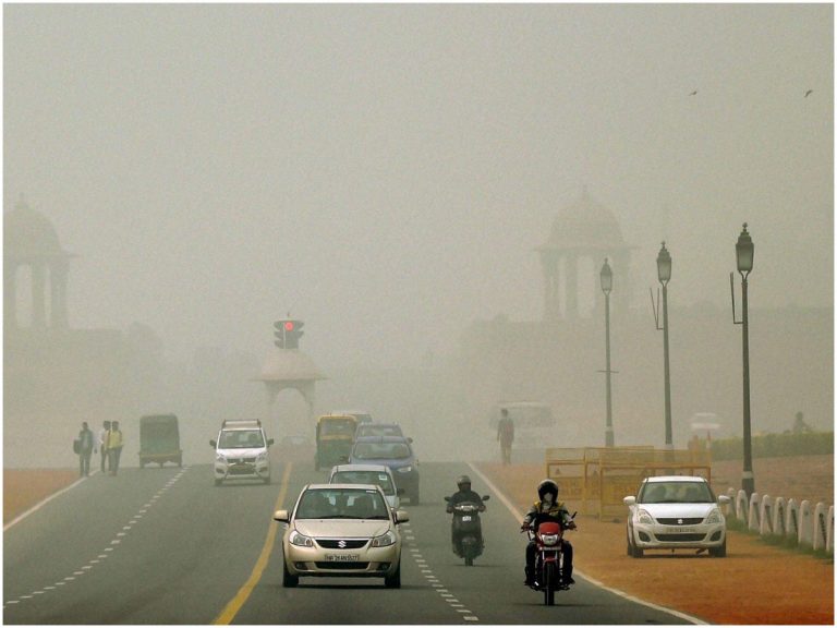 పెరిగిన కాలుష్యం.. డేంజర్ జోన్ లో ఢిల్లీ