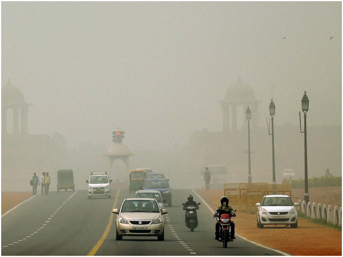 పెరిగిన కాలుష్యం.. డేంజర్ జోన్ లో ఢిల్లీ