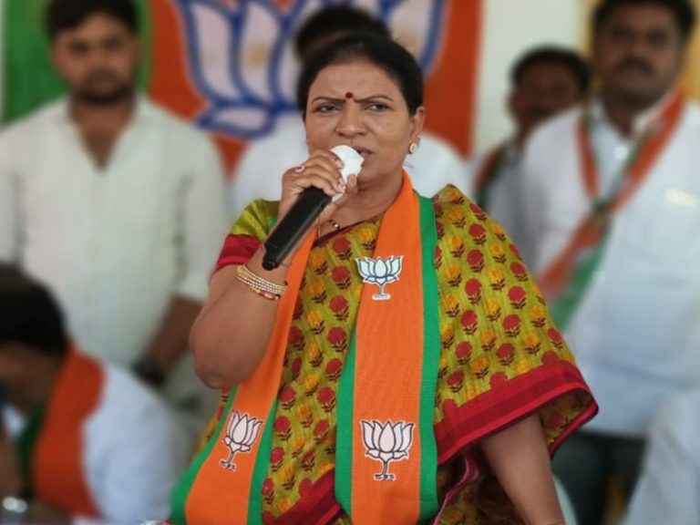 కేసీఆర్ నీ భాష మార్చుకో.. బీజేపీ నేత డీకే అరుణ ఫైర్