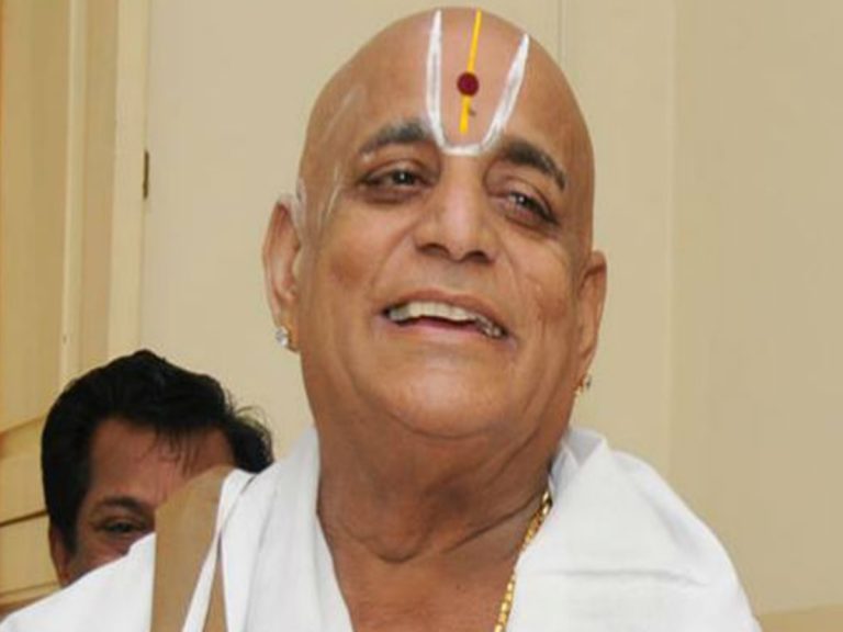 శ్రీవారి ఆలయ ఓఎస్‌డీ డాలర్ శేషాద్రి హఠాన్మరణం