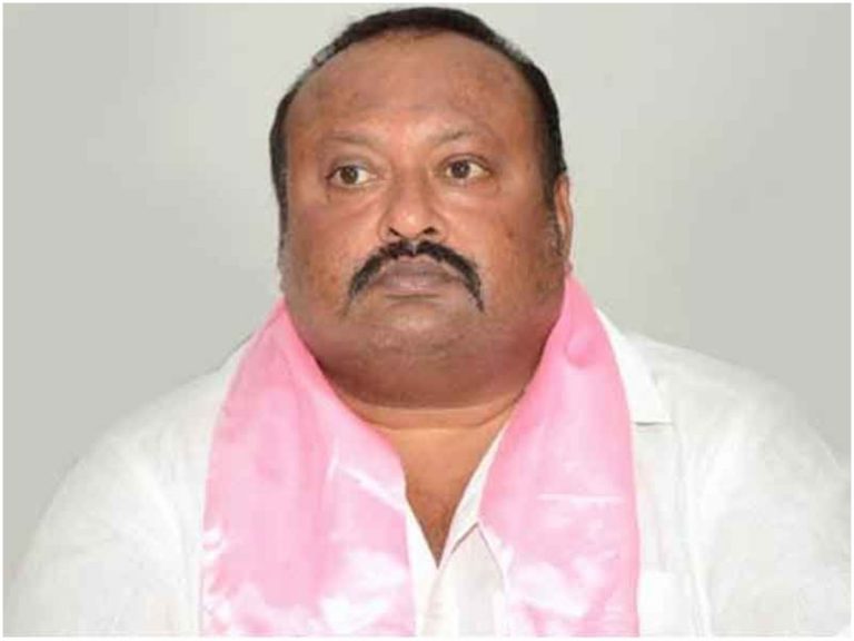 మంత్రి గంగుల కమలాకర్‌కి ఊరట