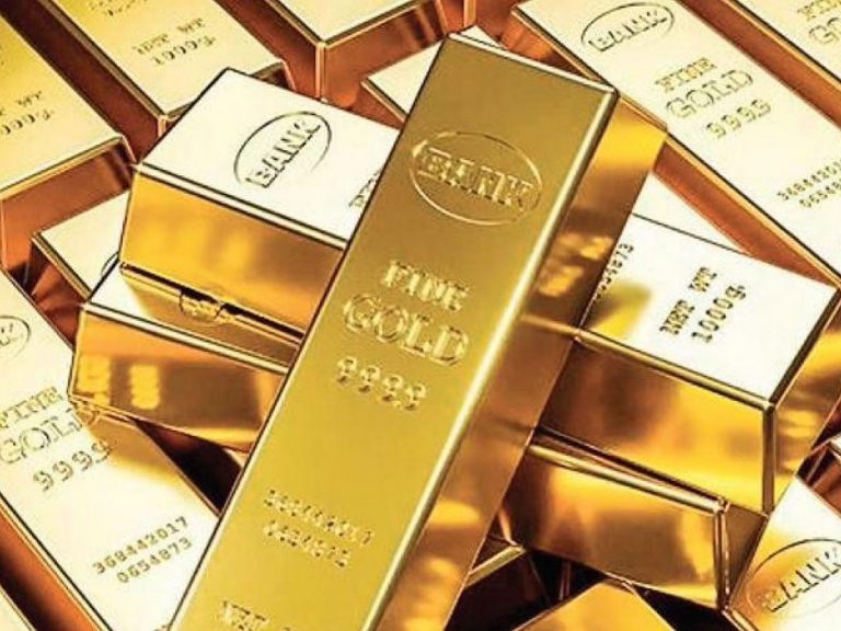 Gold Price: పసిడి ప్రేమికులకు బ్యాడ్ న్యూస్..