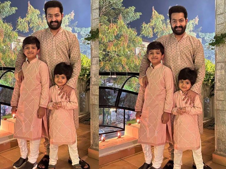 వారసులతో తారక్.. సోషల్ మీడియాను షేక్ చేస్తున్న ఫోటో