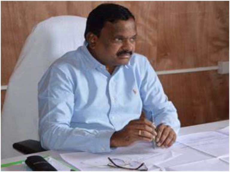 సిద్దిపేట కలెక్టర్   వెంకట్రామిరెడ్డి రాజీనామాపై పిల్