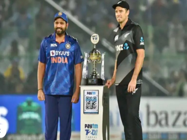 కివీస్‌తో రెండో టీ20.. టాస్ గెలిచి బౌలింగ్ ఎంచుకున్న భారత్