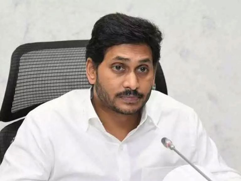 వరదల నష్టానికి ఆదుకోవాలని ప్రధానికి సీఎం జగన్ లేఖ…