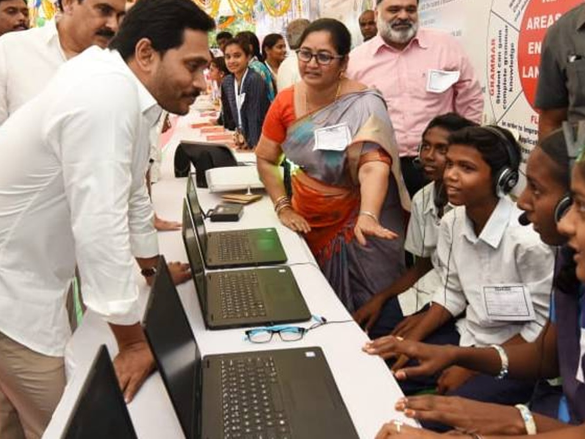 గుడ్‌న్యూస్.. నేడే విద్యార్థుల తల్లుల ఖాతాల్లోకి రూ.686 కోట్లు