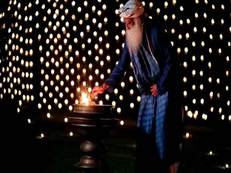 పటాకుల నిషేధంపై సద్గురు స్పందన