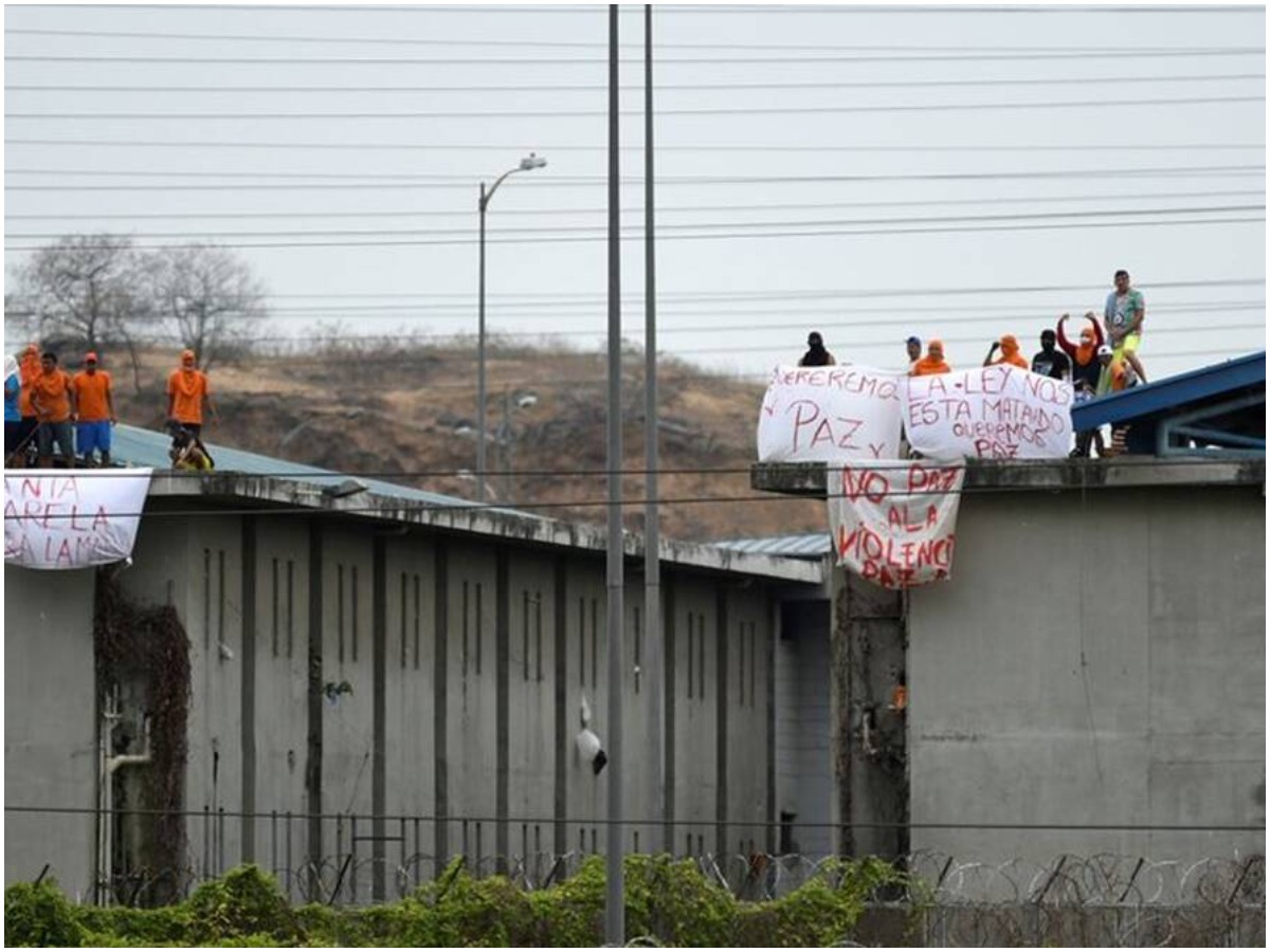 రణరంగంగా ఈక్వెడార్ జైలు.. 52మంది దుర్మరణం