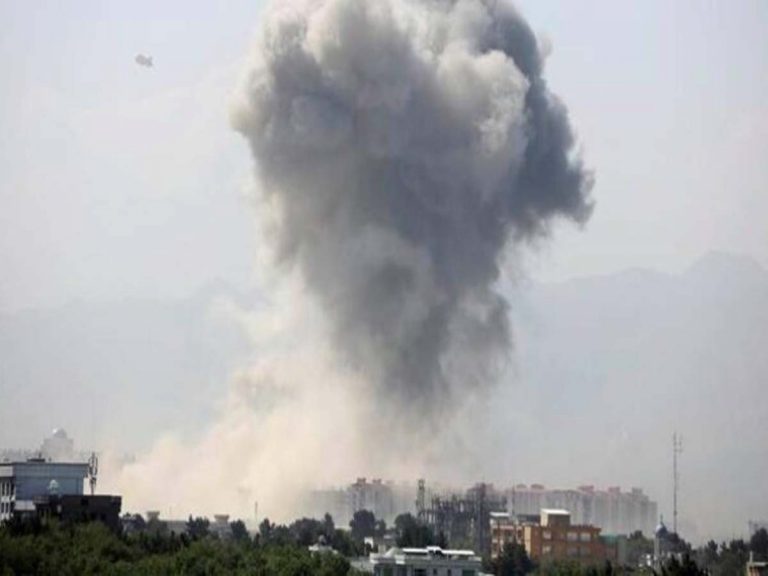 కాబుల్‌లో భారీ పేలుళ్ల శబ్దం