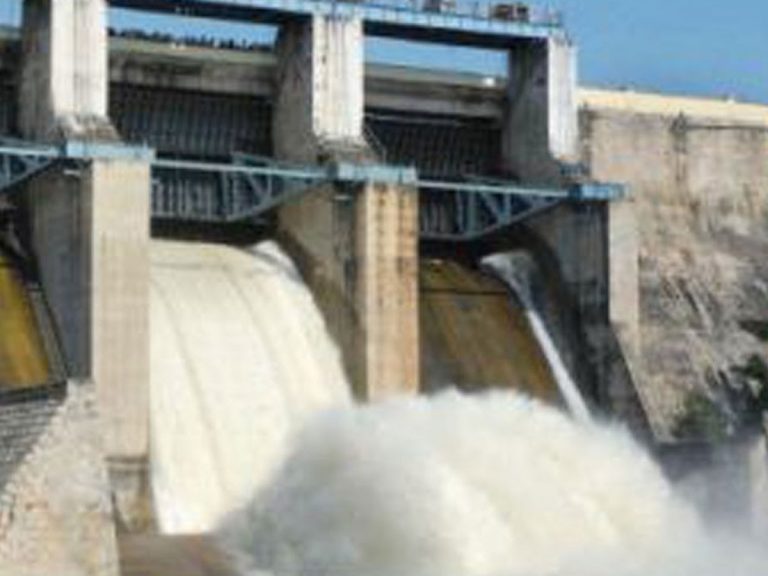 నిండుకుండలా కళ్యాణి జలాశయం.. పొంగుతున్న చెరువులు