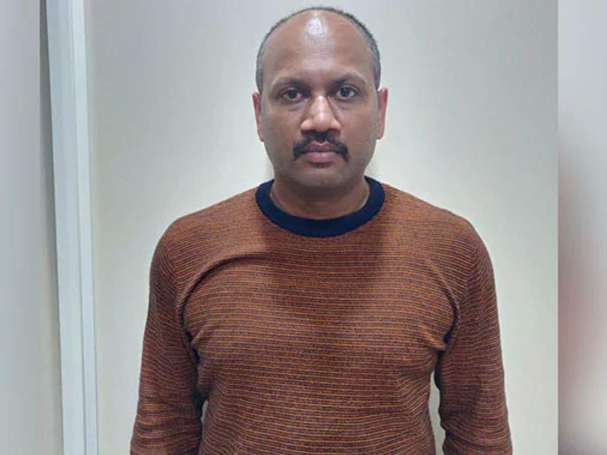 పోలీసుల కస్టడీకి కిరణ్‌ గోసావి..