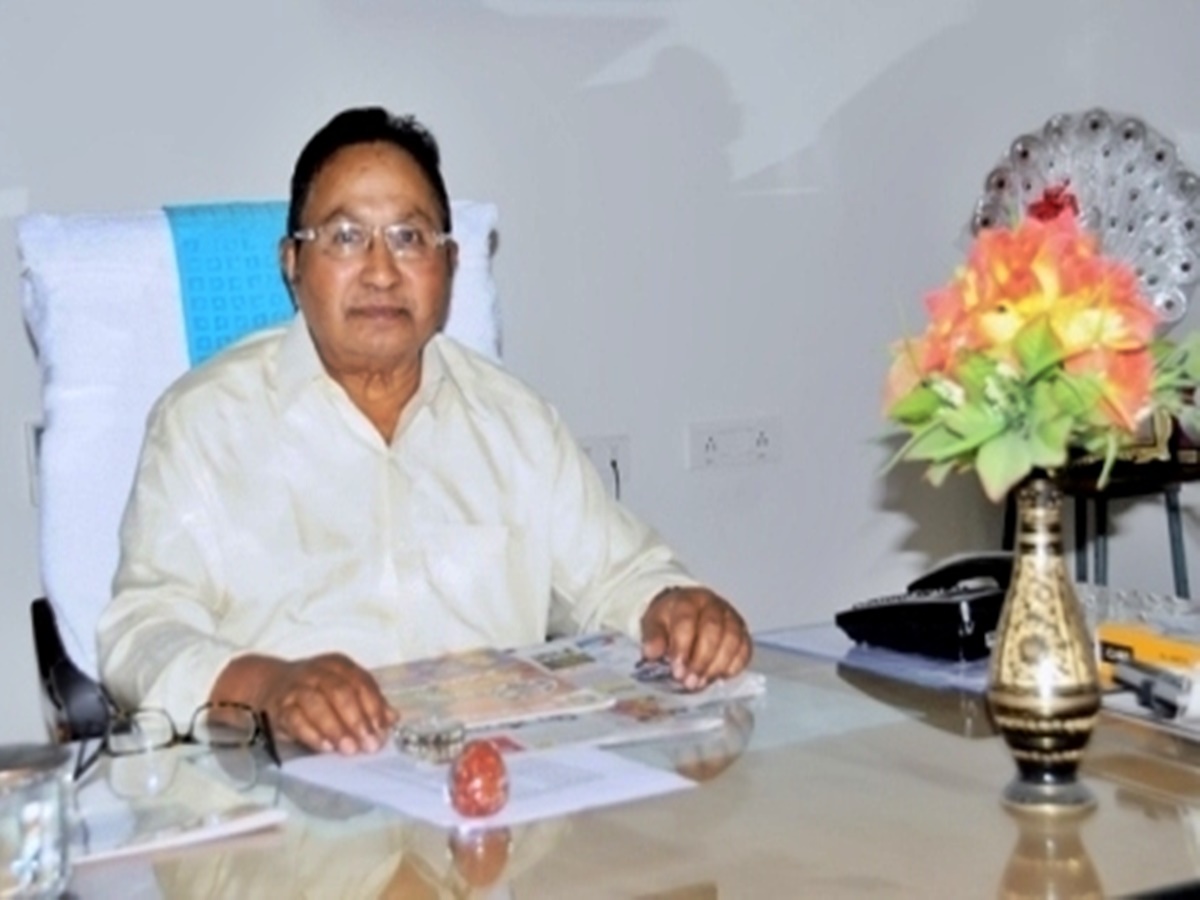 ప్రముఖ విద్యావేత్త లకిరెడ్డి బాలరెడ్డి కన్నుమూత