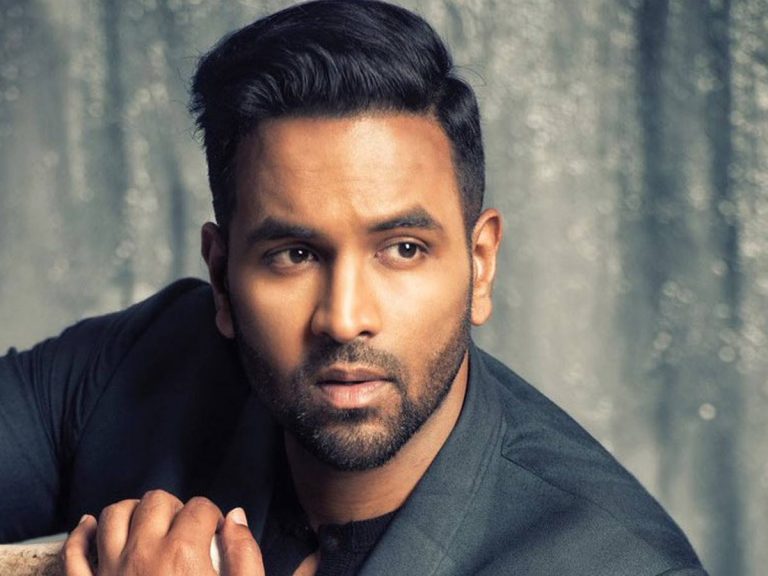 విలక్షణమే మంచు విష్ణు ఆయుధం!