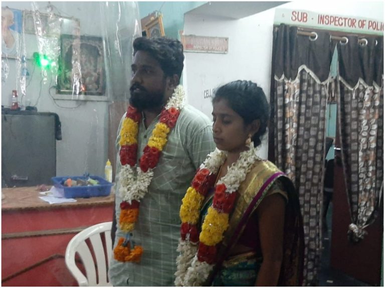 పెళ్లి మండపం నుంచి  పెళ్లి కూతురు జంప్..ఆ తర్వాత?