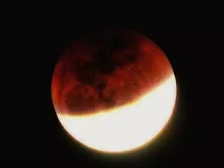 ఈ నెల 19న ఆకాశంలో అద్భుతం.. 3 గంటల పాటు !