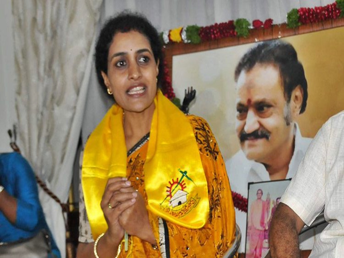 రాజకీయాలు.. రాజకీయంగానే ఉండాలి: నందమూరి సుహాసిని