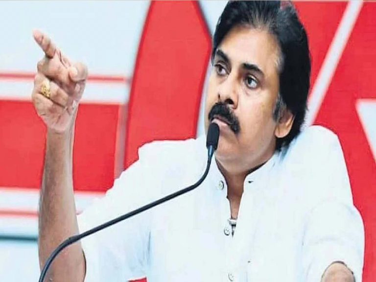 కుటుంబ సభ్యులను కించపరచటం తగదు: పవన్‌ కళ్యాణ్‌