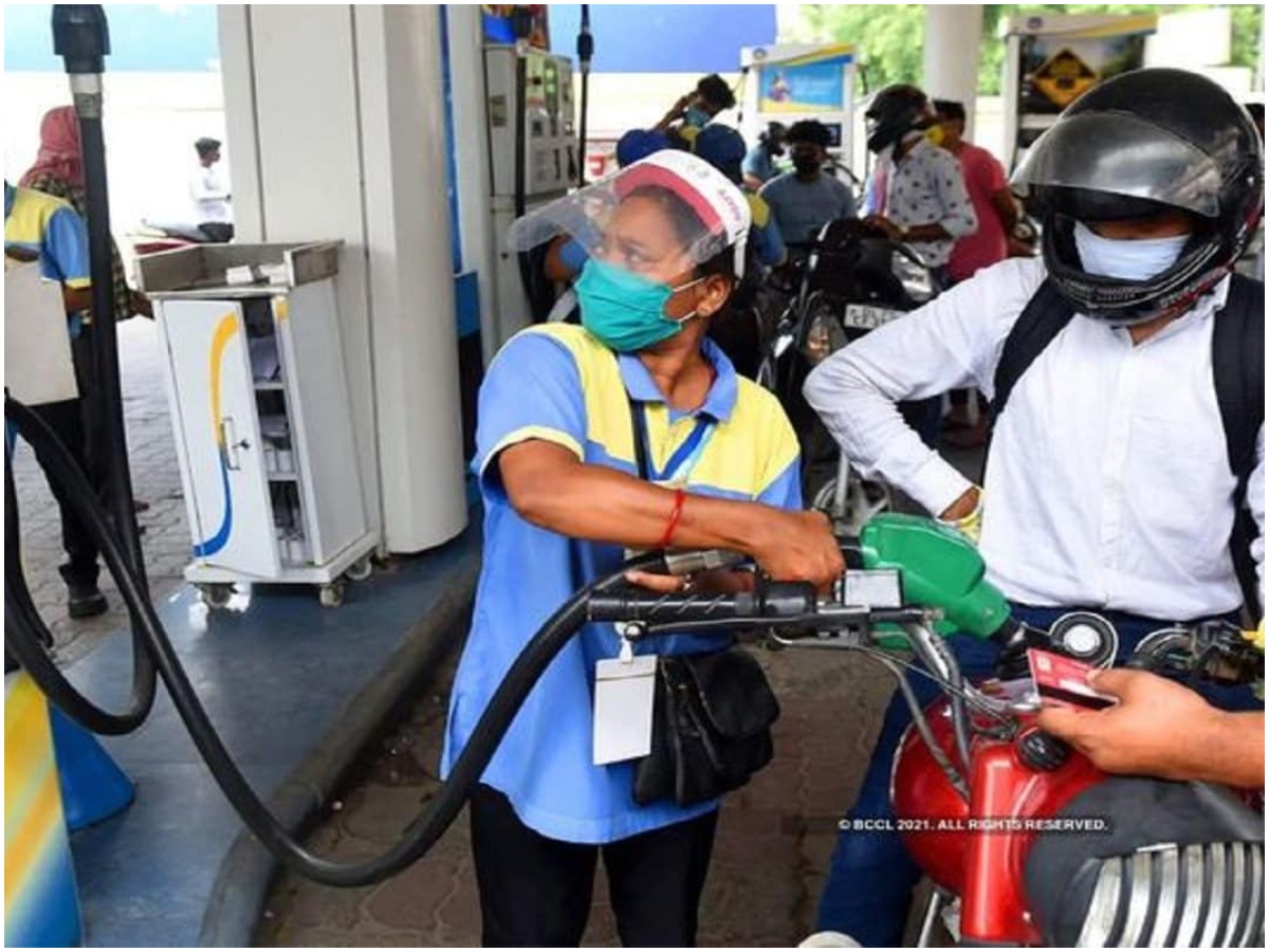 దీపావళి ధమాకా…పెట్రోల్, డీజిల్ ధరలు రాష్ట్రాల్లో ఎంతెంత తగ్గాయి?