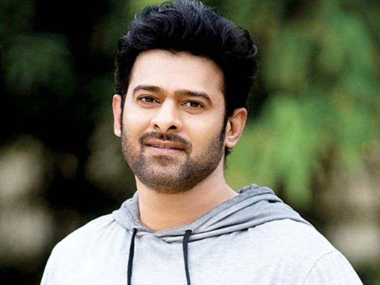 ప్రభాస్ తో కలిసి నటించాలనుకుంటున్నారా.. ఇదిగో బంపర్ ఆఫర్