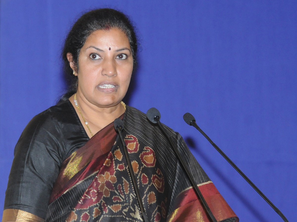 వైసీపీ నేతల వ్యాఖ్యలను తీవ్రంగా తప్పుబట్టిన పురంధేశ్వరి
