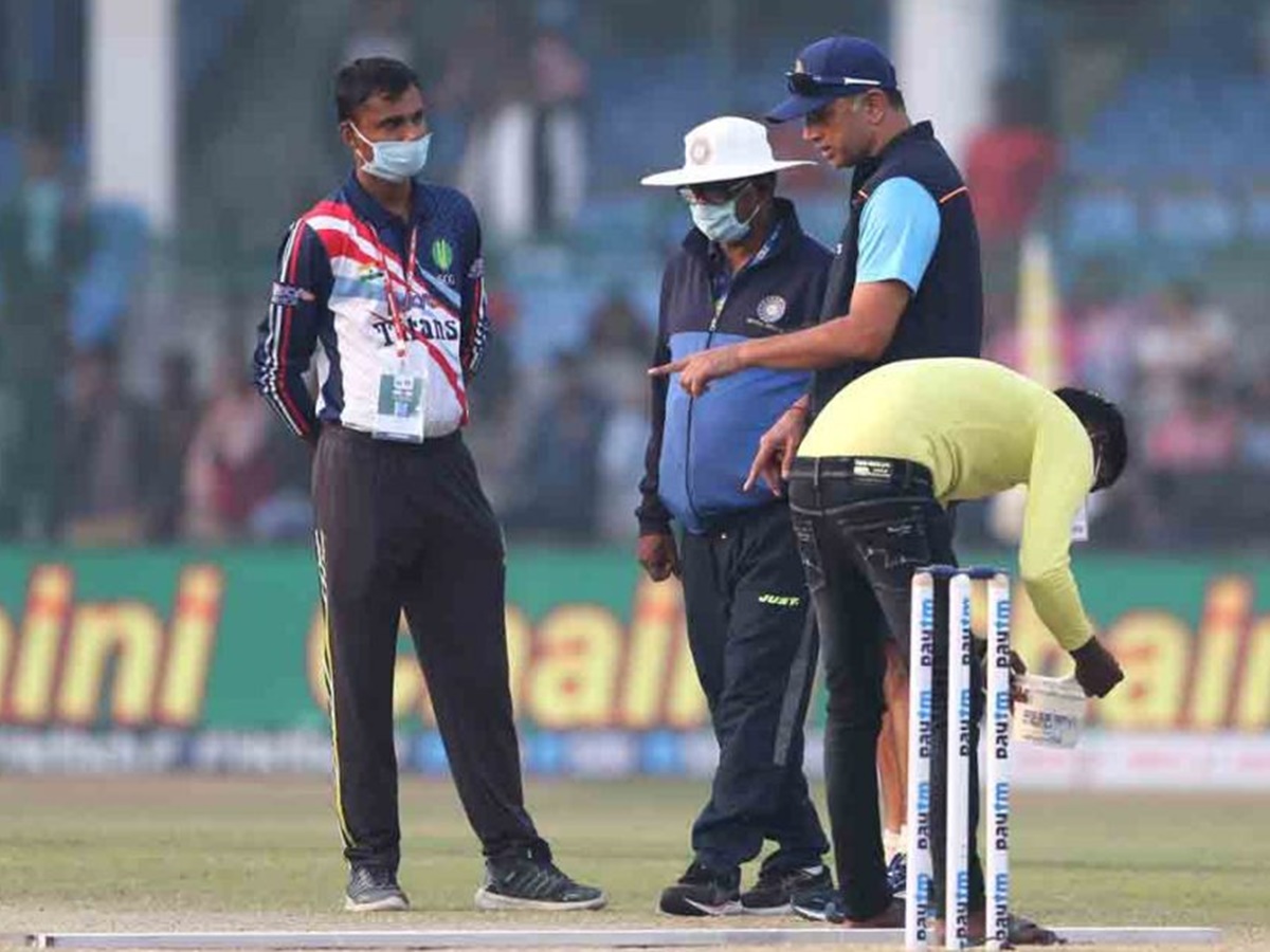 మంచి మనసు చాటుకున్న టీమిండియా కోచ్ ద్రవిడ్