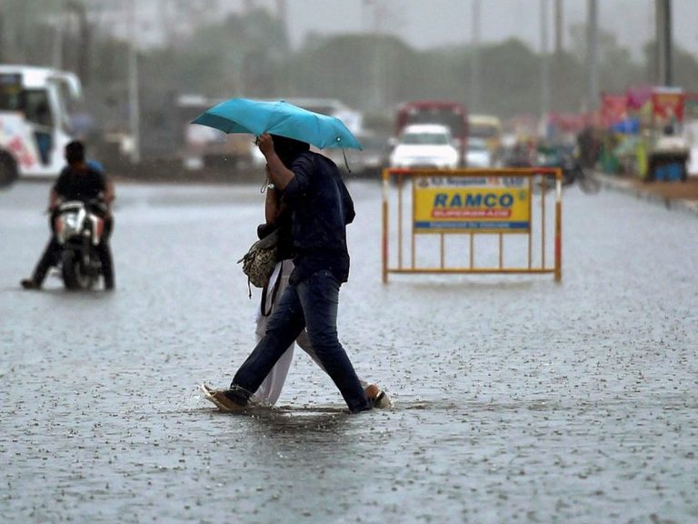 బంగాళాఖాతంలో అల్పపీడనం… దక్షిణ తమిళనాడు పై ఎక్కువ ప్రభావం