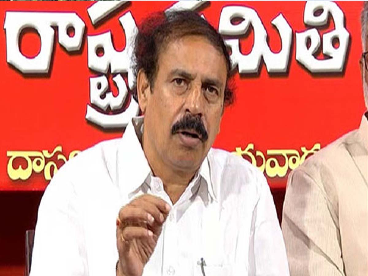 ప్రజలపై భారం మోపుతూ అదానీలకు దోచిపెడుతున్నారు: రామకృష్ణ